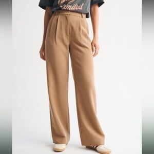 A&F Curve Love Sloane Tailored Wide Leg Pant